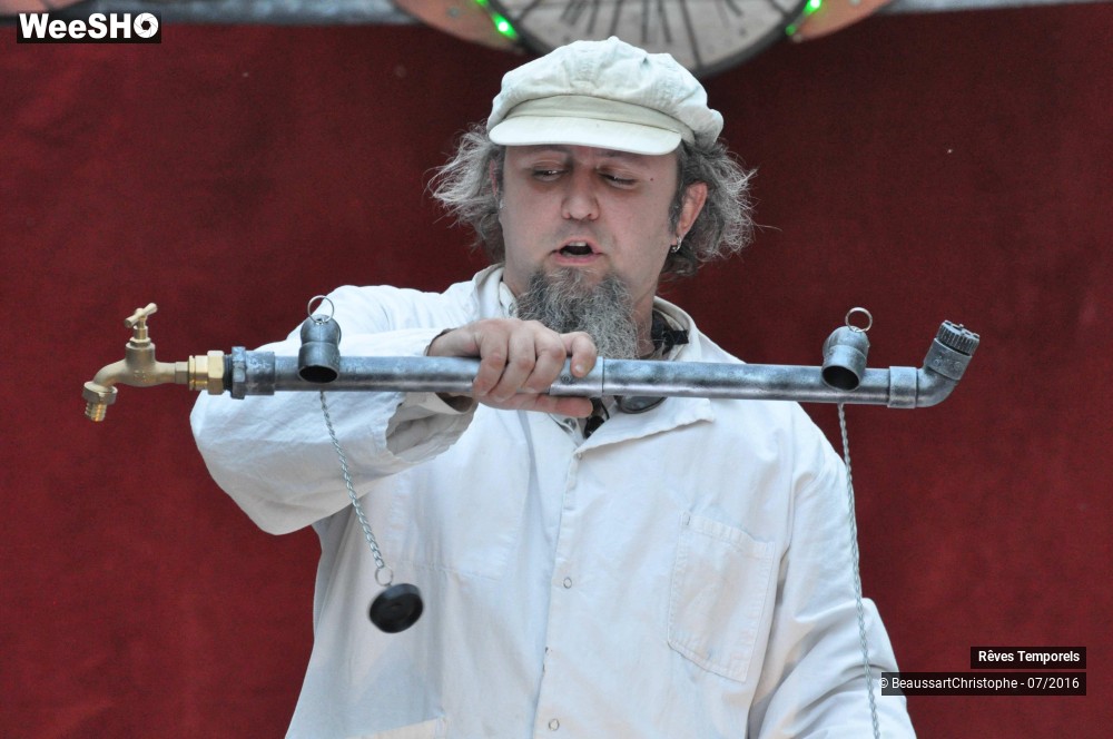 1/29 photos du spectacle Le Théâtre des Expériences Temporelles