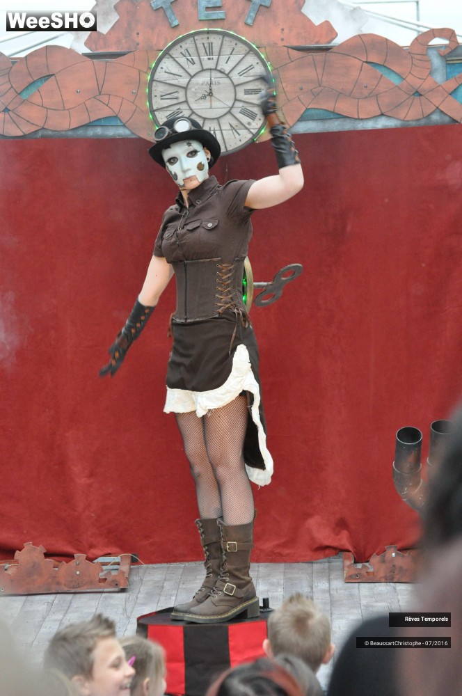 28/29 photos du spectacle Le Théâtre des Expériences Temporelles