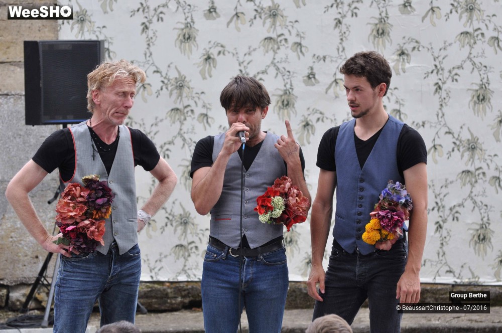 22/43 photos du spectacle Orties