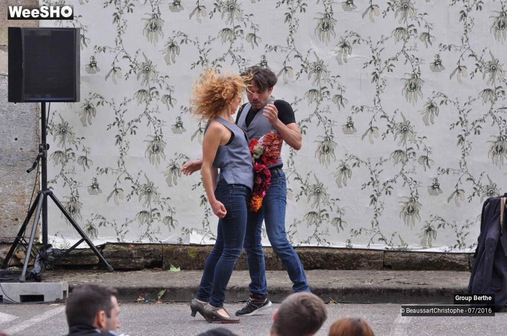 34/43 photos du spectacle Orties