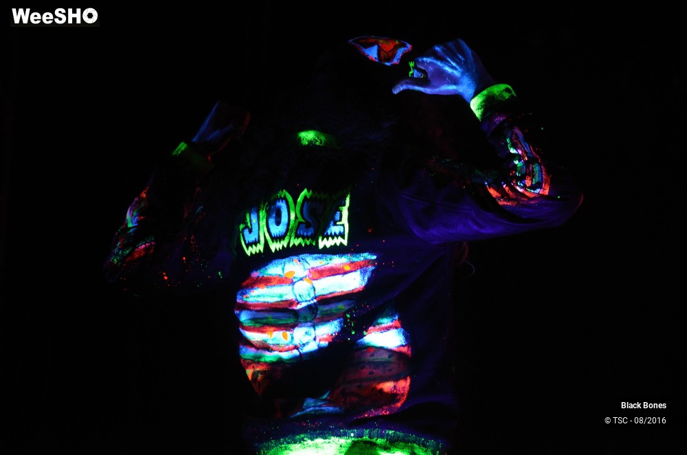 2/19 photos du spectacle Black Bones