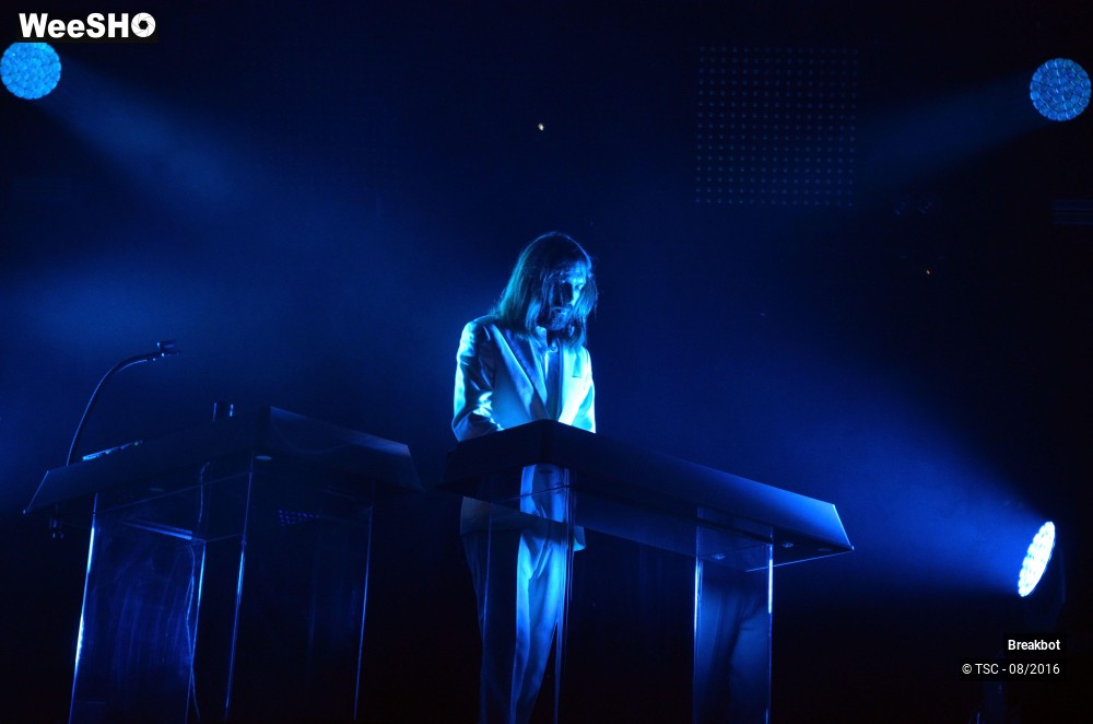 3/6 photos du spectacle Breakbot