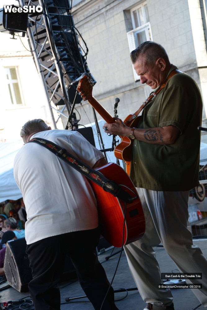 15/22 photos du spectacle Dan Cash & the Trouble Trio