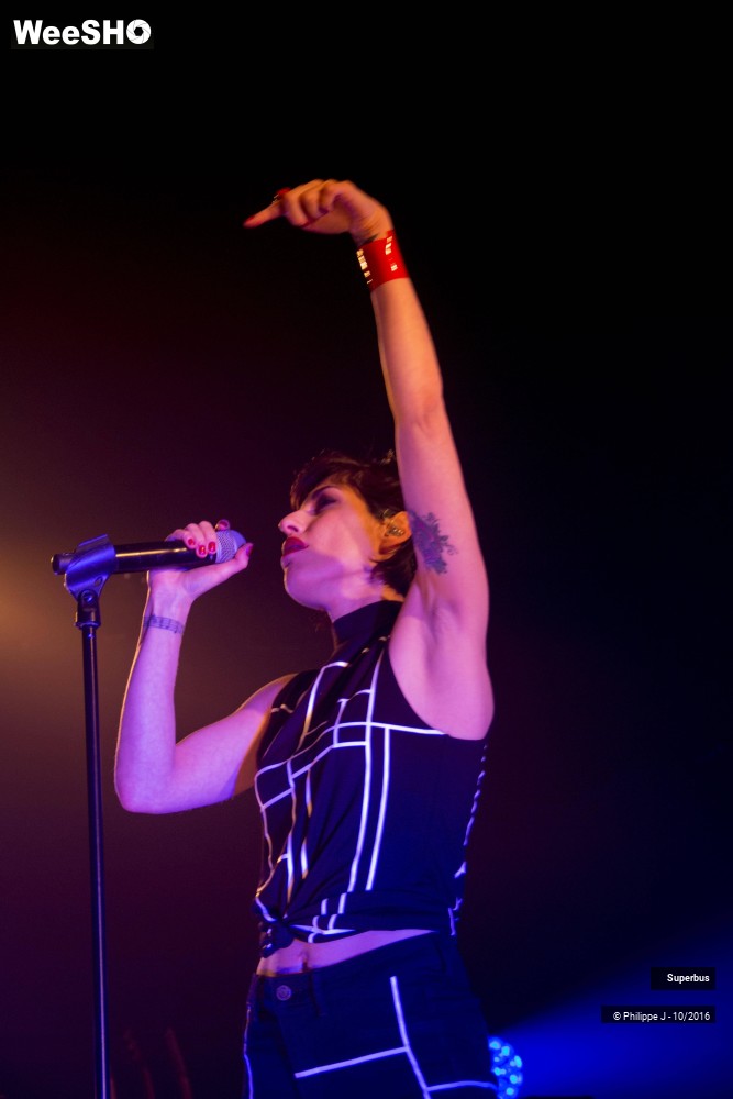 10/20 photos du spectacle Superbus