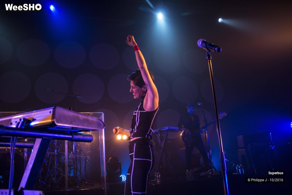 11/20 photos du spectacle Superbus