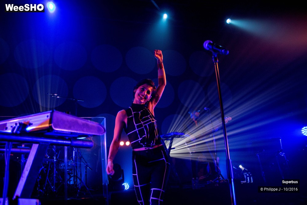 12/20 photos du spectacle Superbus