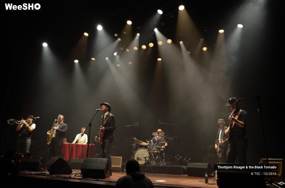 9/37 photos du spectacle Thorbjorn Risager & the Black Tornado