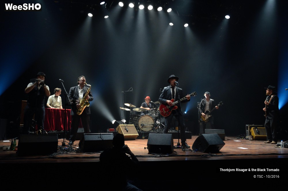 11/37 photos du spectacle Thorbjorn Risager & the Black Tornado