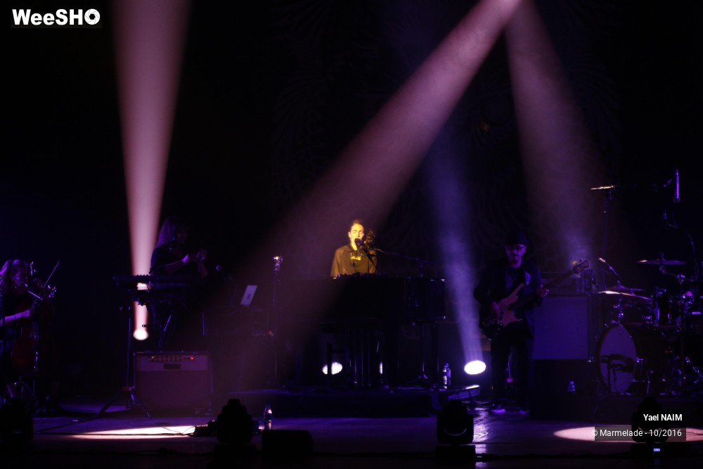 33/40 photos du spectacle Yael Naim