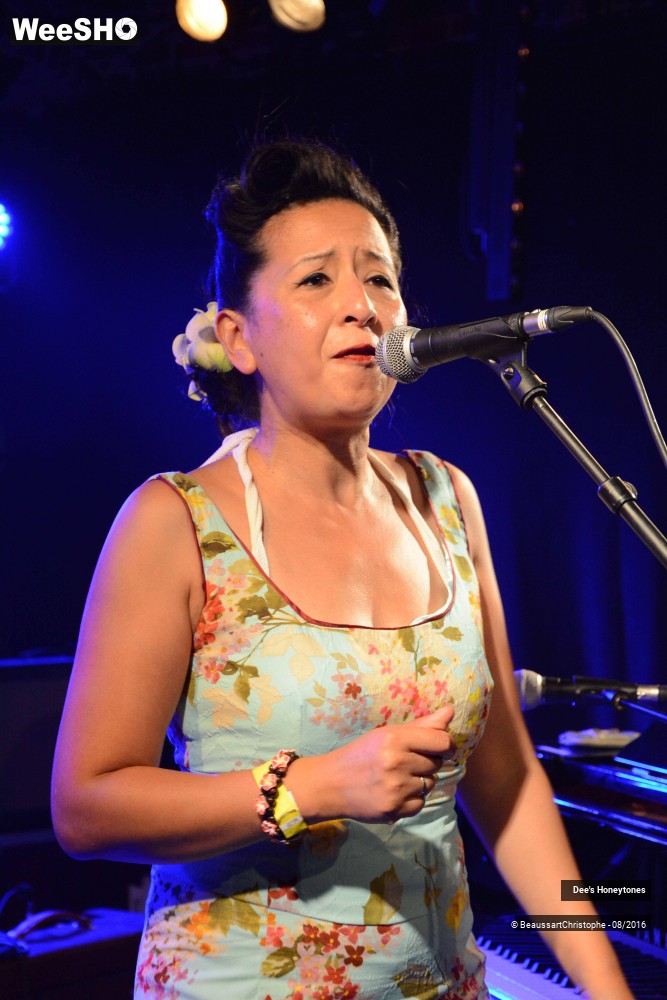 4/42 photos du spectacle Dee's Honeytones