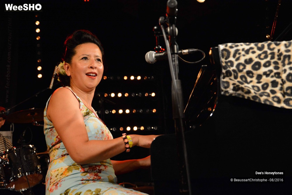 29/42 photos du spectacle Dee's Honeytones