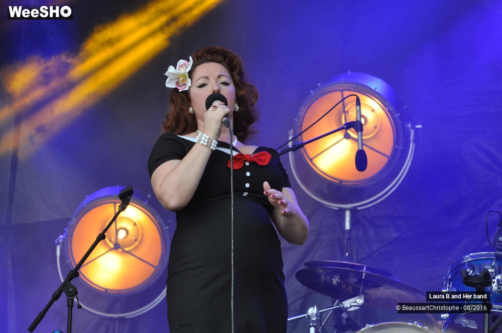 11/37 photos du spectacle Laura B & Her Band