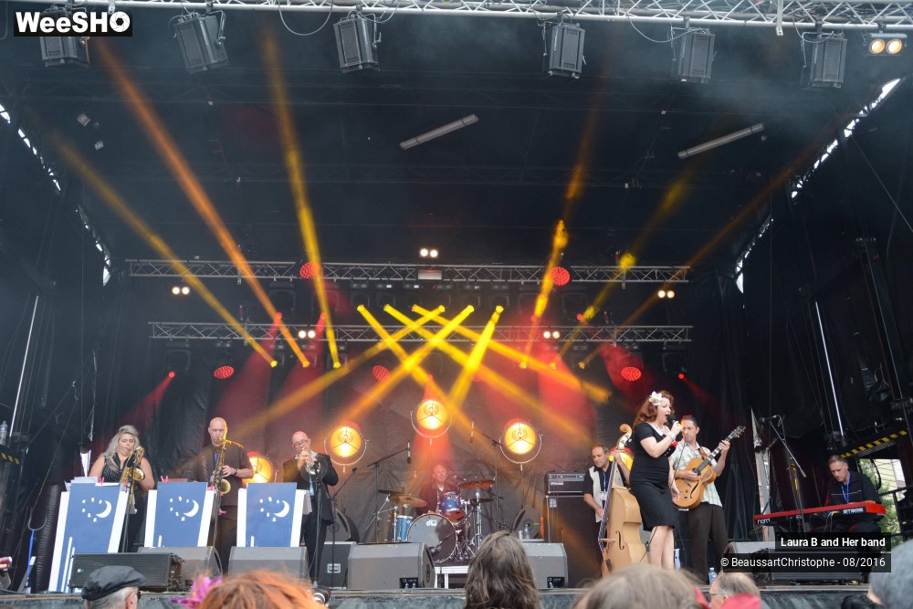 23/37 photos du spectacle Laura B & Her Band