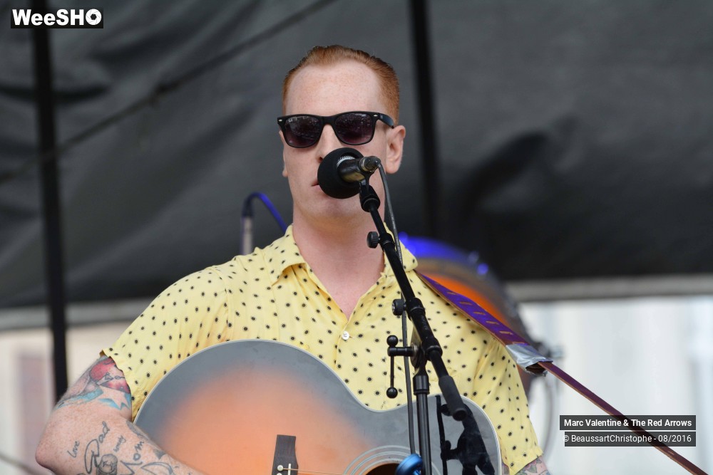 15/21 photos du spectacle Marc Valentine & The Red Arrows