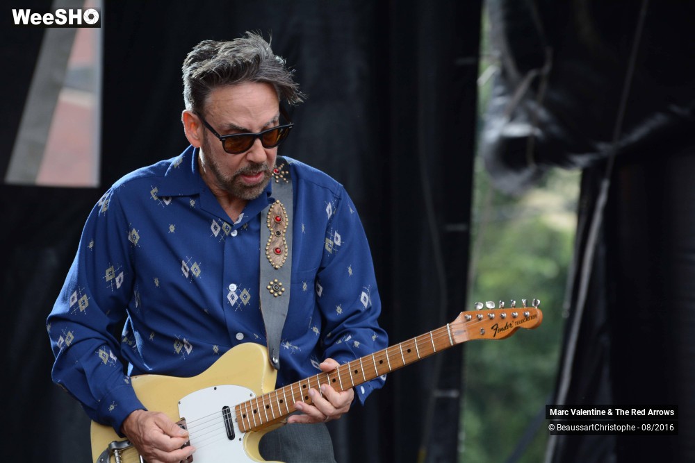 19/21 photos du spectacle Marc Valentine & The Red Arrows