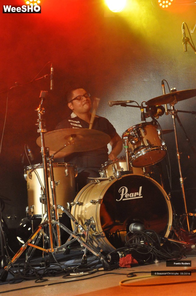 8/25 photos du spectacle Frantic Rockers