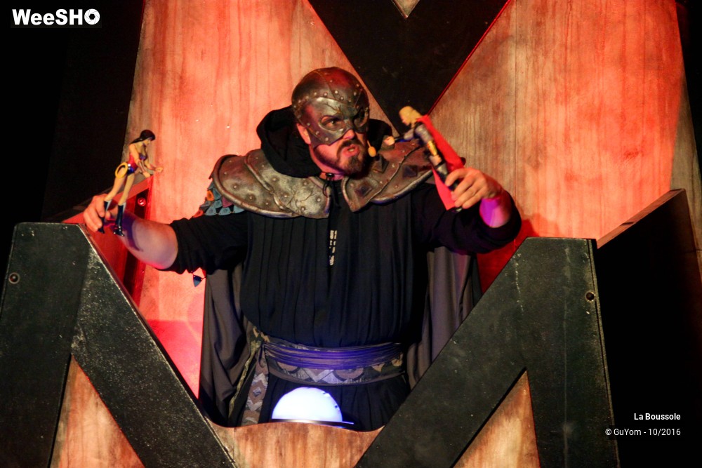 8/50 photos du spectacle Le Mystérieux Mystère des Super-Héros