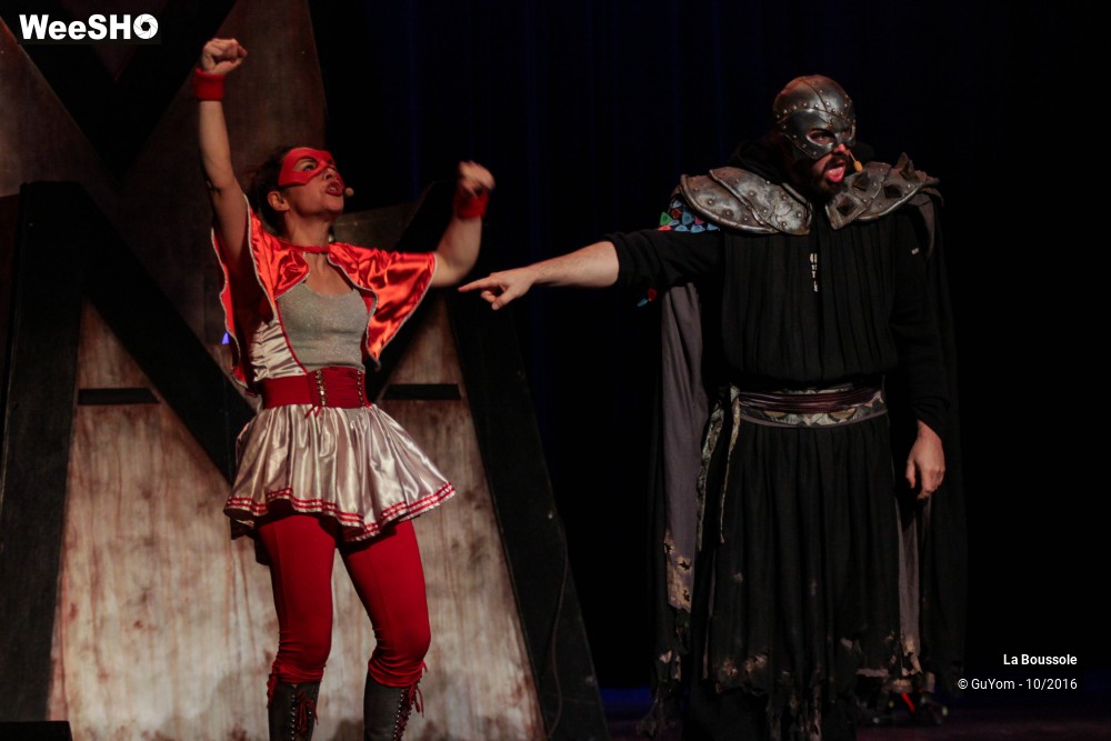 20/50 photos du spectacle Le Mystérieux Mystère des Super-Héros