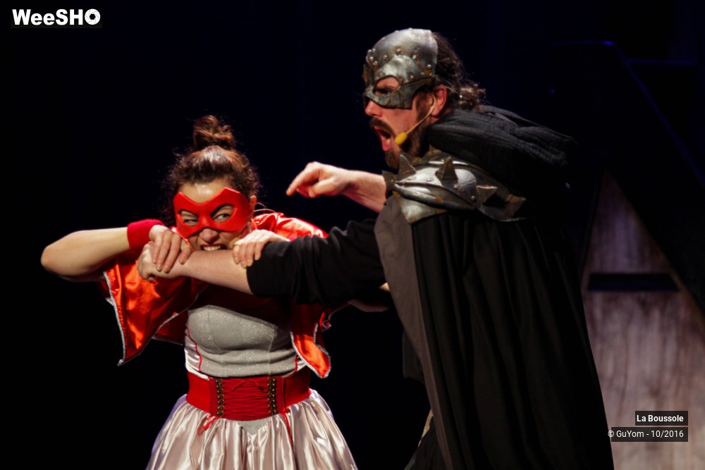 23/50 photos du spectacle Le Mystérieux Mystère des Super-Héros