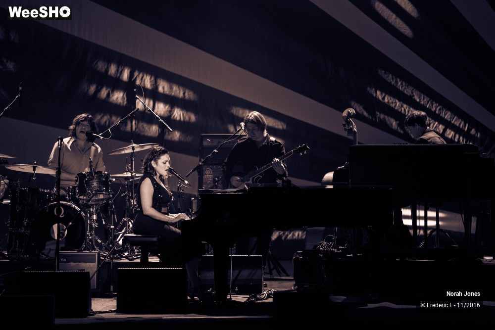 2/34 photos du spectacle Norah Jones