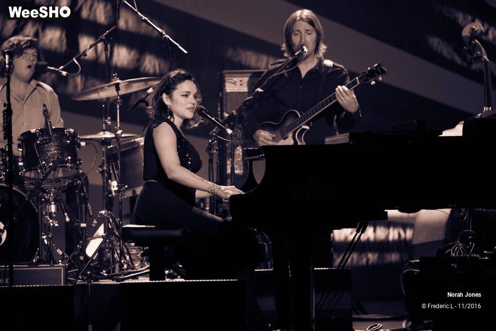 15/34 photos du spectacle Norah Jones