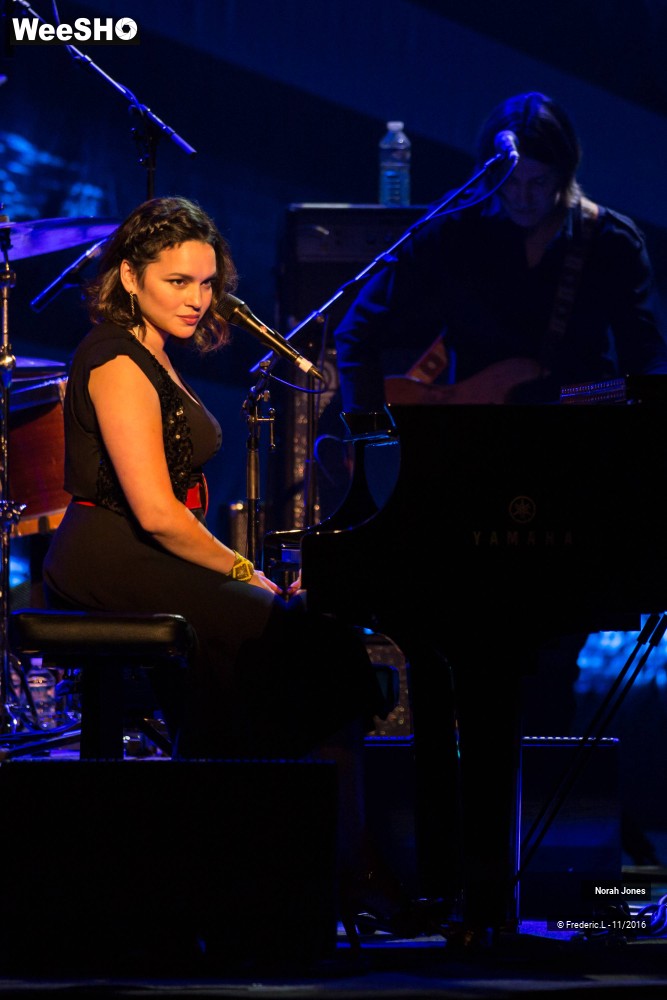 16/34 photos du spectacle Norah Jones