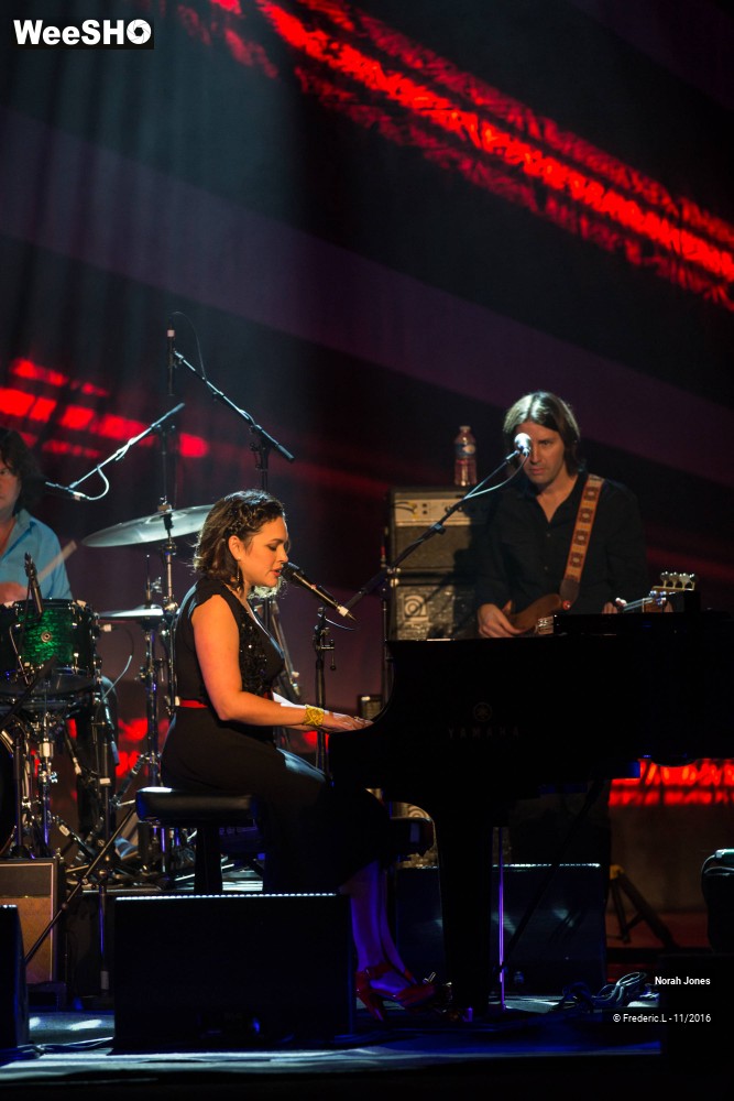 27/34 photos du spectacle Norah Jones