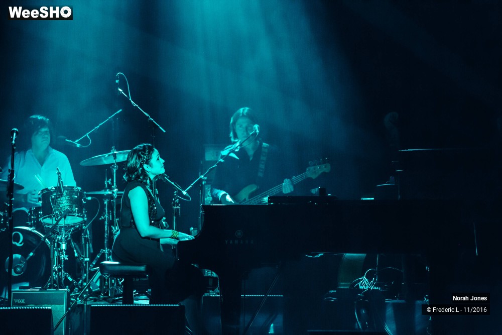 32/34 photos du spectacle Norah Jones