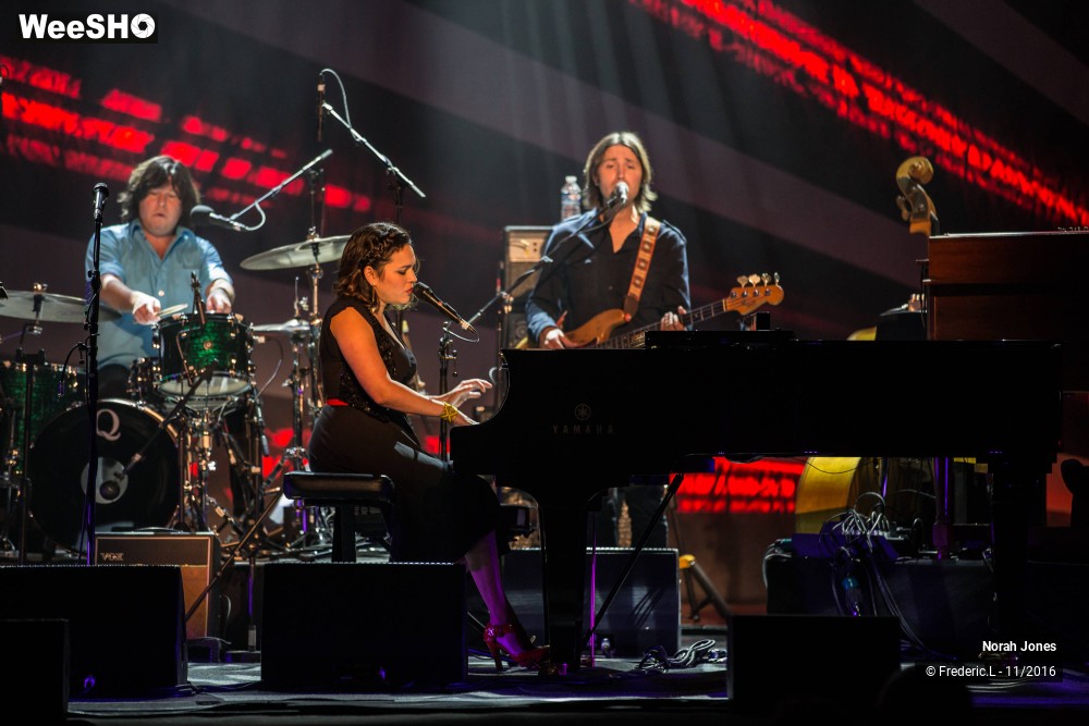 34/34 photos du spectacle Norah Jones