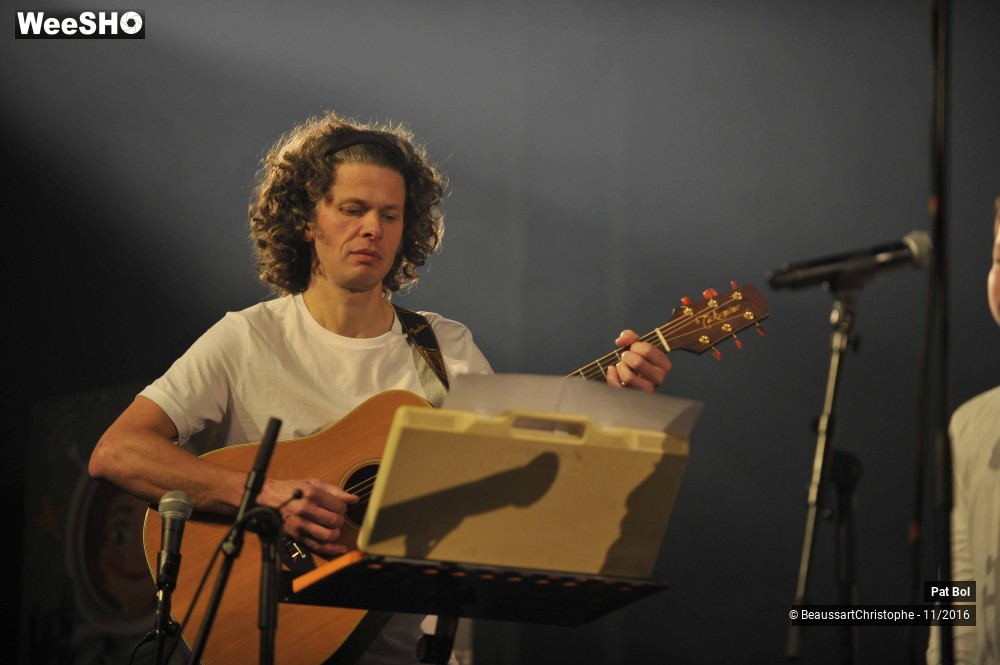 11/18 photos du spectacle Pat Bol et la chorale de l'école de musique