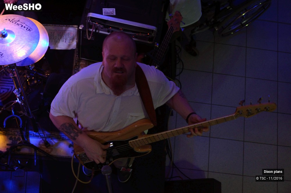 4/7 photos du spectacle Dixon plans