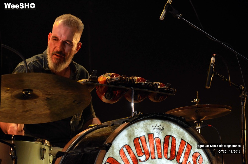 12/28 photos du spectacle Doghouse Sam & His Magnatones