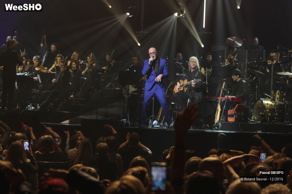 17/28 photos du spectacle Pascal Obispo Billet de femme