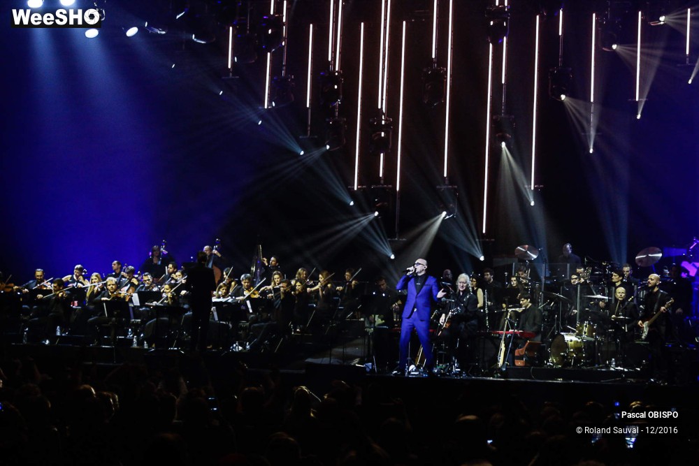 23/28 photos du spectacle Pascal Obispo Billet de femme