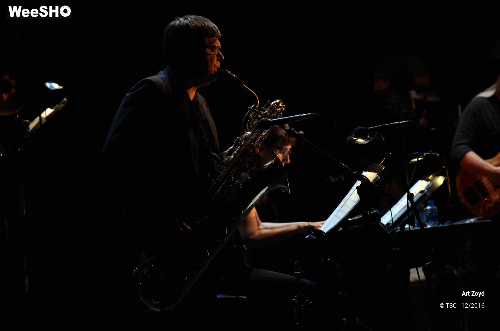 20/21 photos du spectacle 44 1/2 ART ZOYD