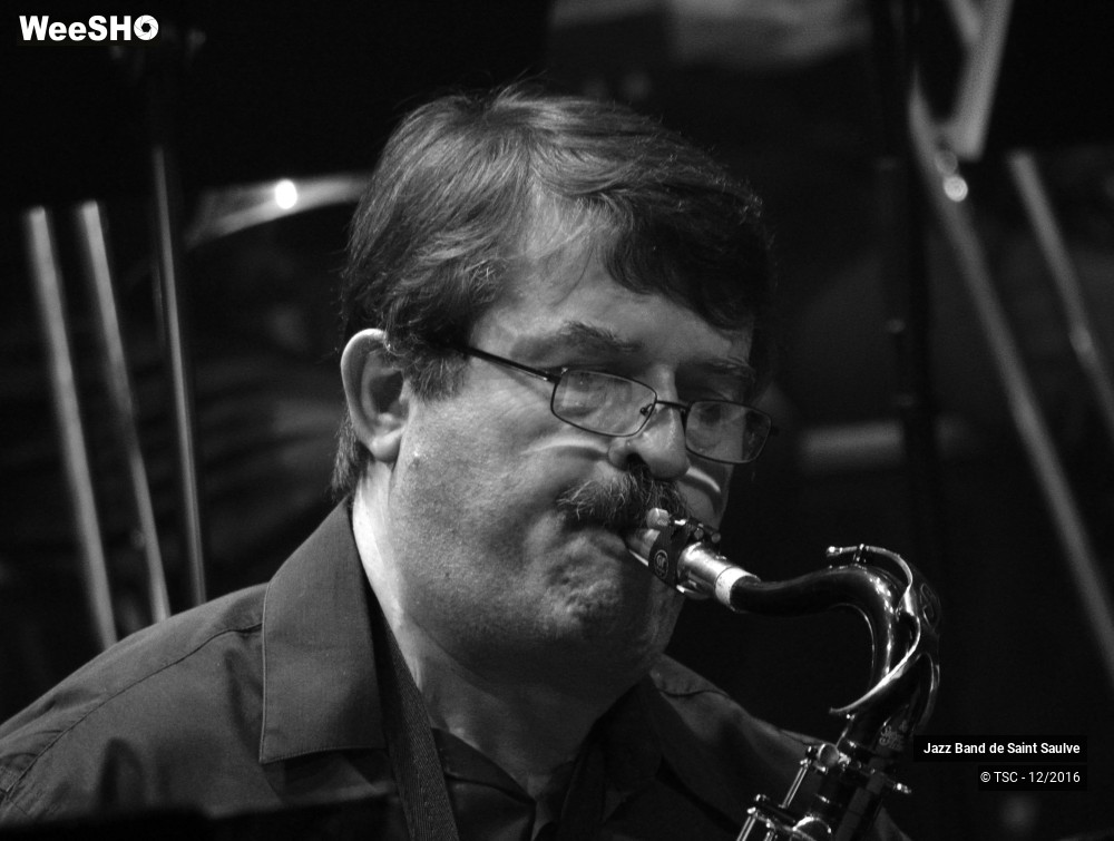 16/45 photos du spectacle ENTRE JAZZ & CHANSONS - Concert au profit des Restos du Coeur