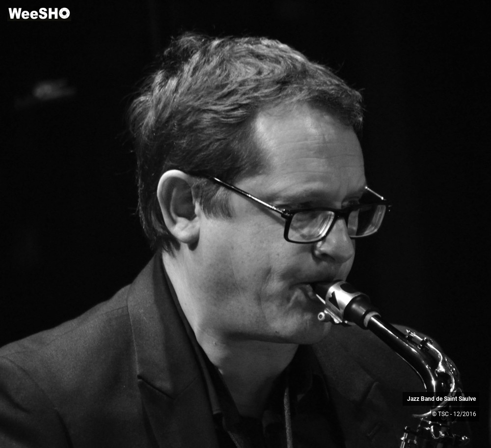38/45 photos du spectacle ENTRE JAZZ & CHANSONS - Concert au profit des Restos du Coeur