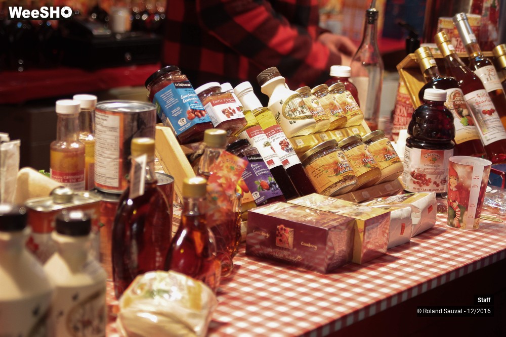 19/41 photos du spectacle ballade dans les chalets de noel