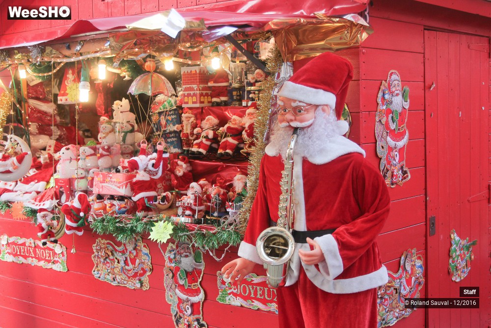 25/41 photos du spectacle ballade dans les chalets de noel