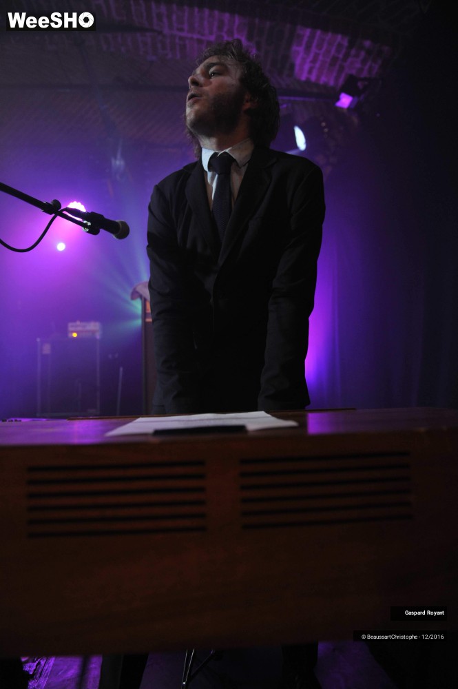 44/45 photos du spectacle Gaspard Royant