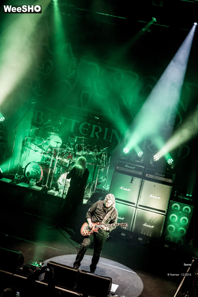 26/27 photos du spectacle Saxon