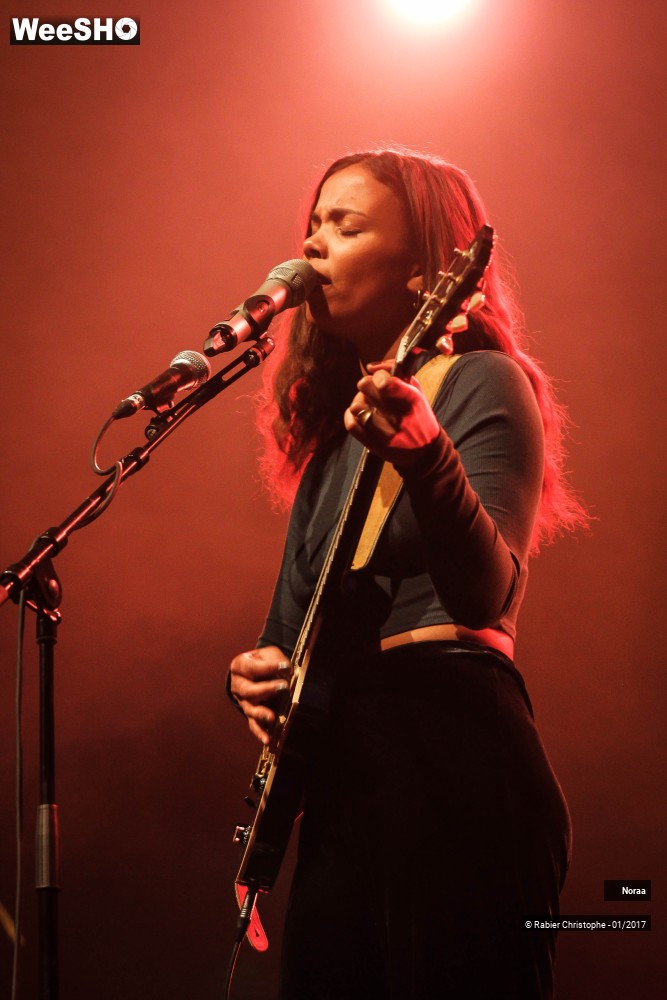 14/29 photos du spectacle Noraa