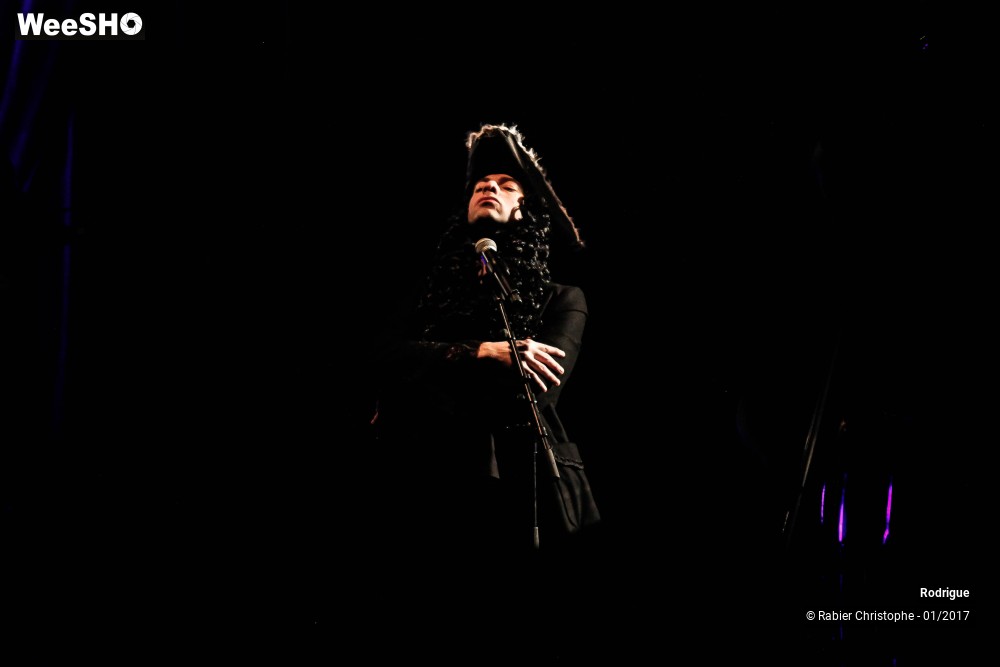 42/55 photos du spectacle Rodrigue