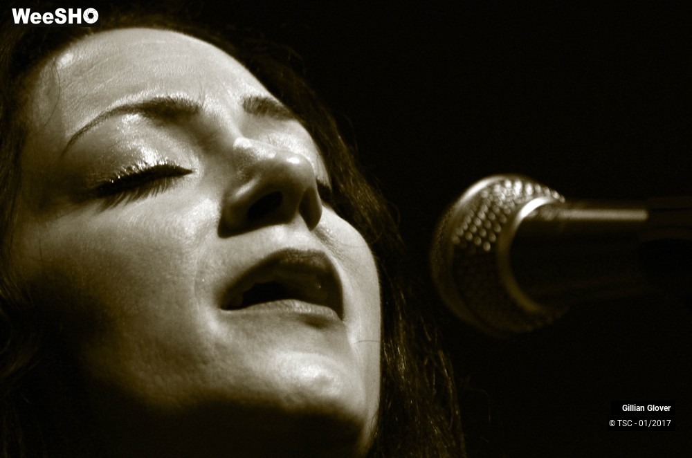 4/27 photos du spectacle Gillian Glover
