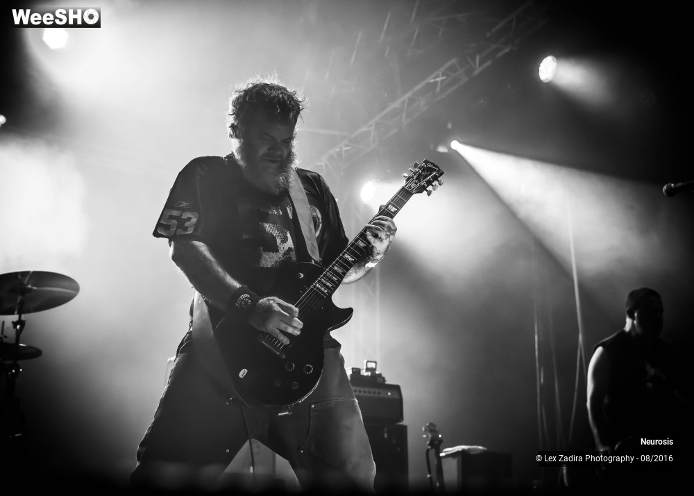 3/7 photos du spectacle Neurosis