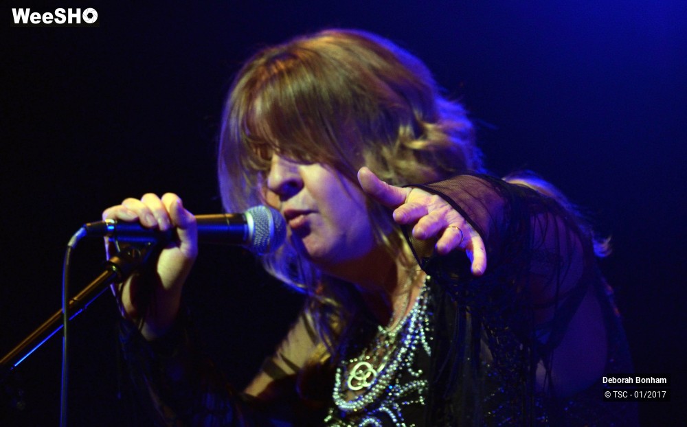 23/28 photos du spectacle Deborah Bonham
