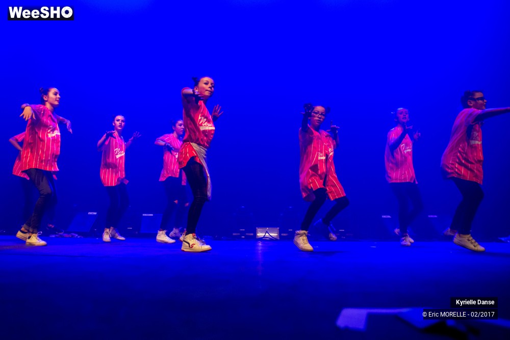 28/49 photos du spectacle Kyrielle Danse