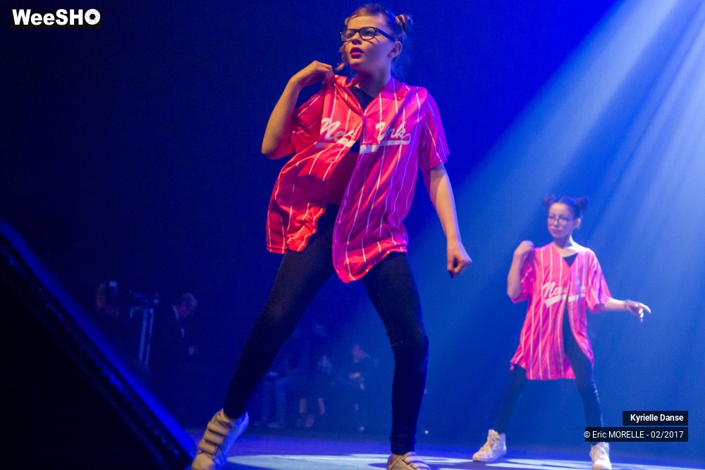 29/49 photos du spectacle Kyrielle Danse