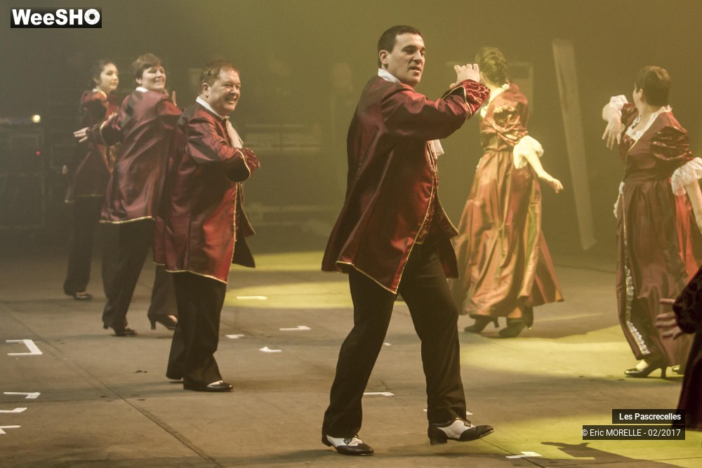 11/50 photos du spectacle Les Pascrecelles de Fourmies