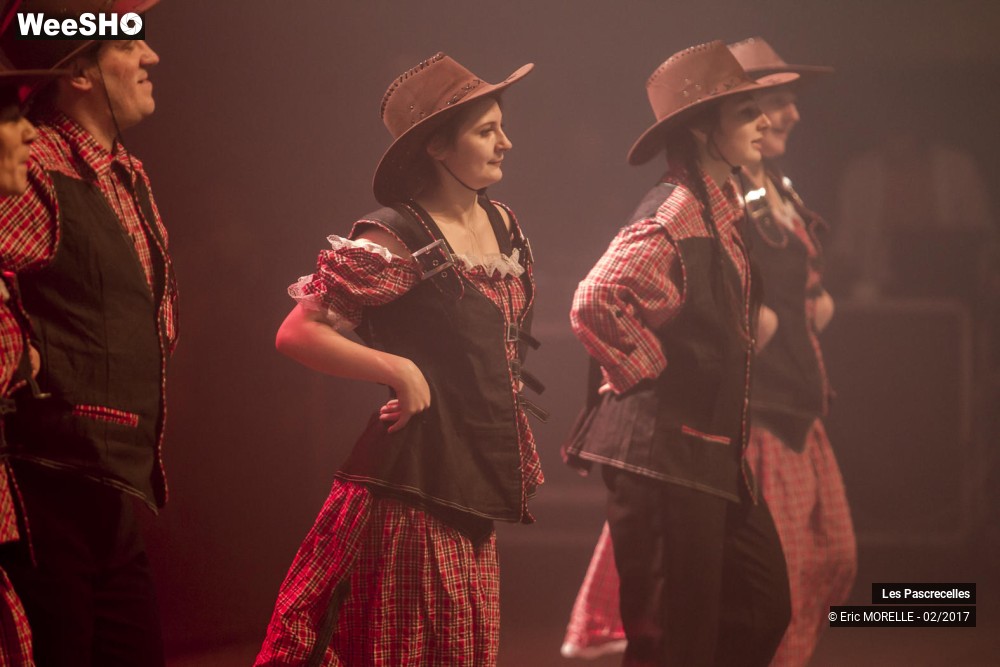 28/50 photos du spectacle Les Pascrecelles de Fourmies